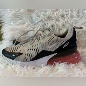 2019 Nike Air Max 270 , size 6 women’s , color’s , grey , black and orange.